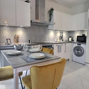 Apartment P&r1, One Bedroom, Center, Geneva