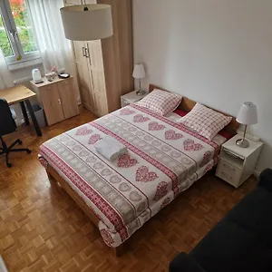 Homestay In Shared, Geneva